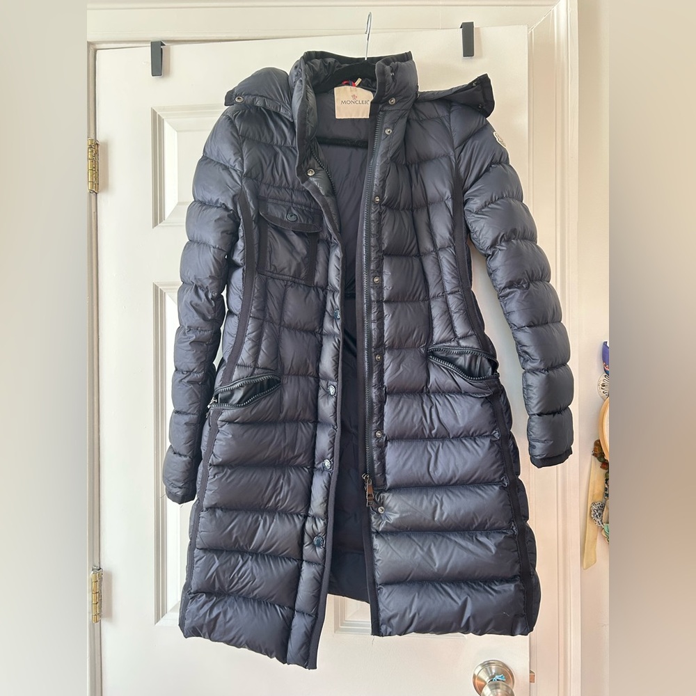 Moncler Women's Navy Blue Puffer Coat
